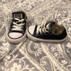 Kids converse